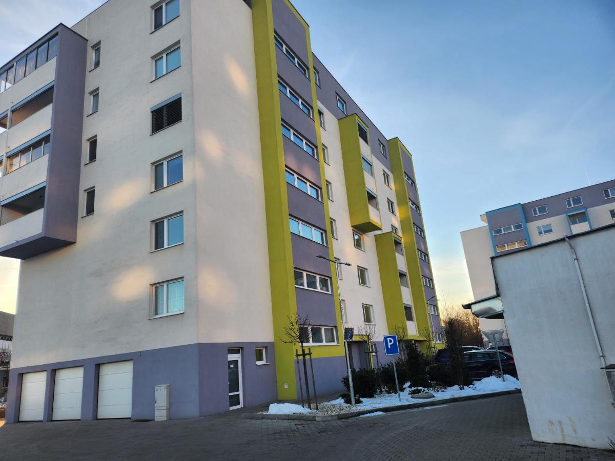 Apartman Greenside Michalovce Dış mekan fotoğraf