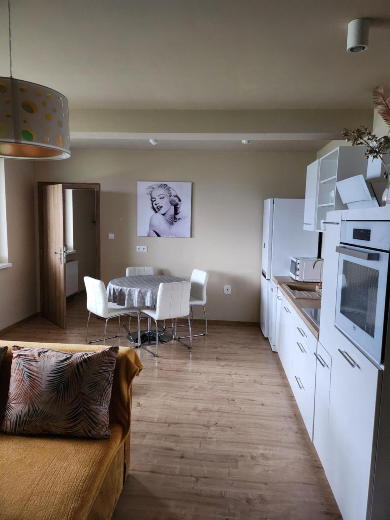 Apartman Greenside Michalovce Dış mekan fotoğraf